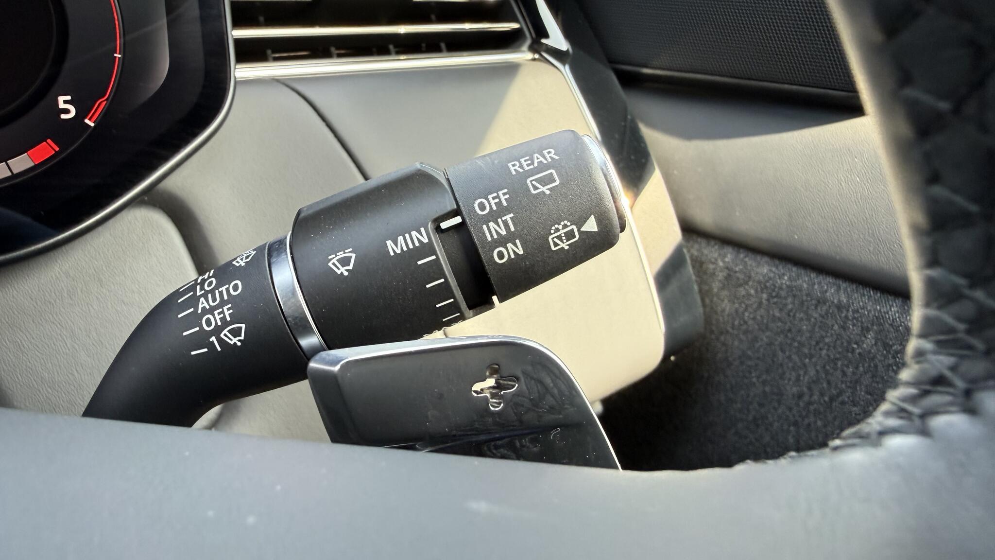 Land Rover Range Rover Sport view 24