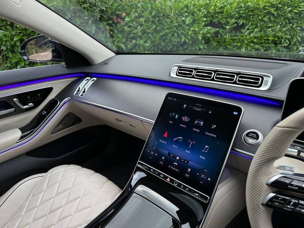 Mercedes-Benz S-Class view 33