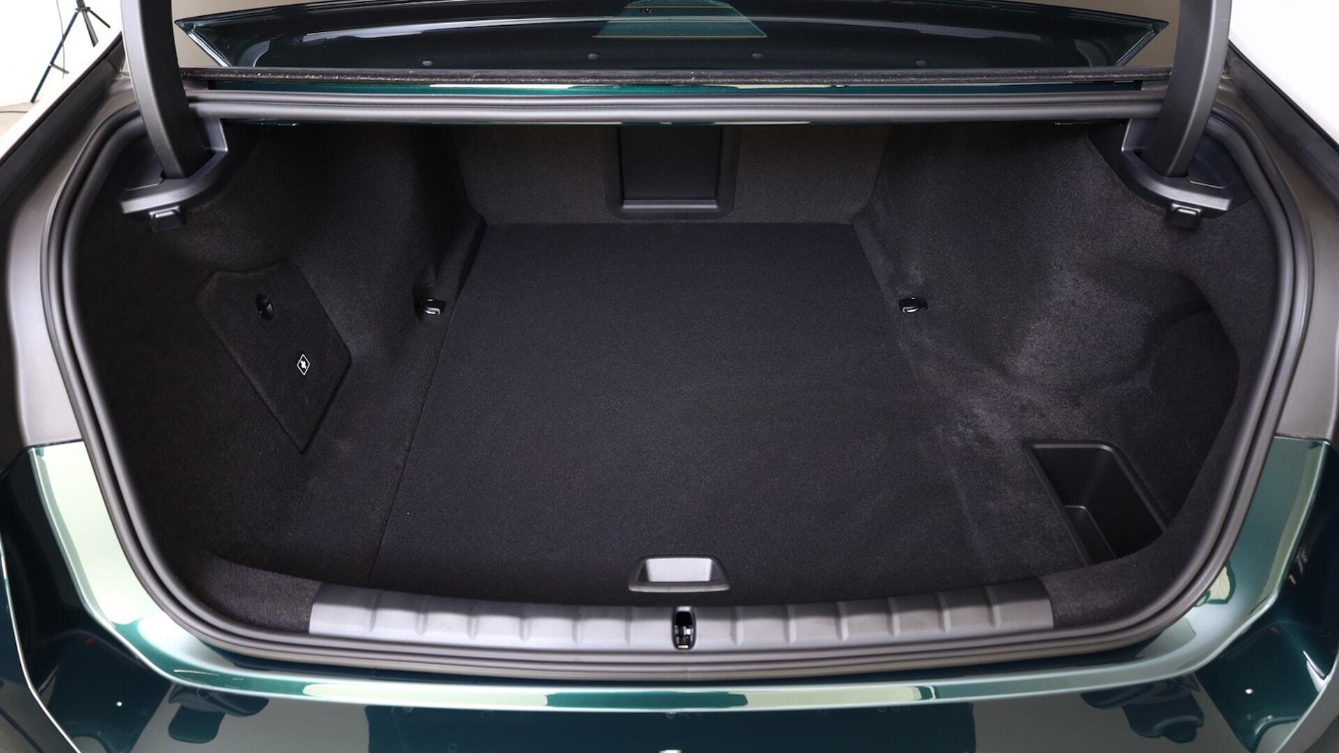 BMW XM view 13