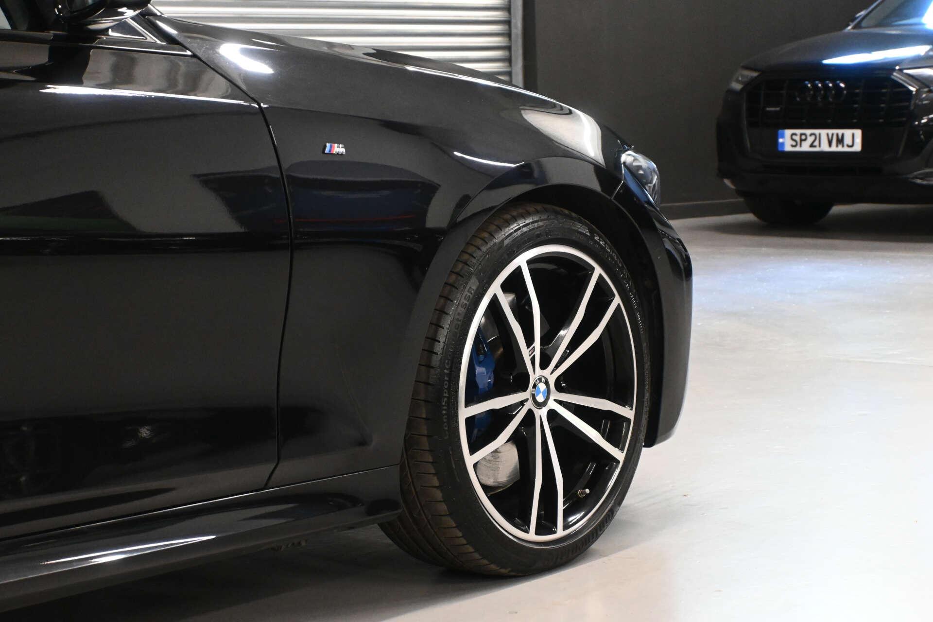 BMW 3 Series view 37