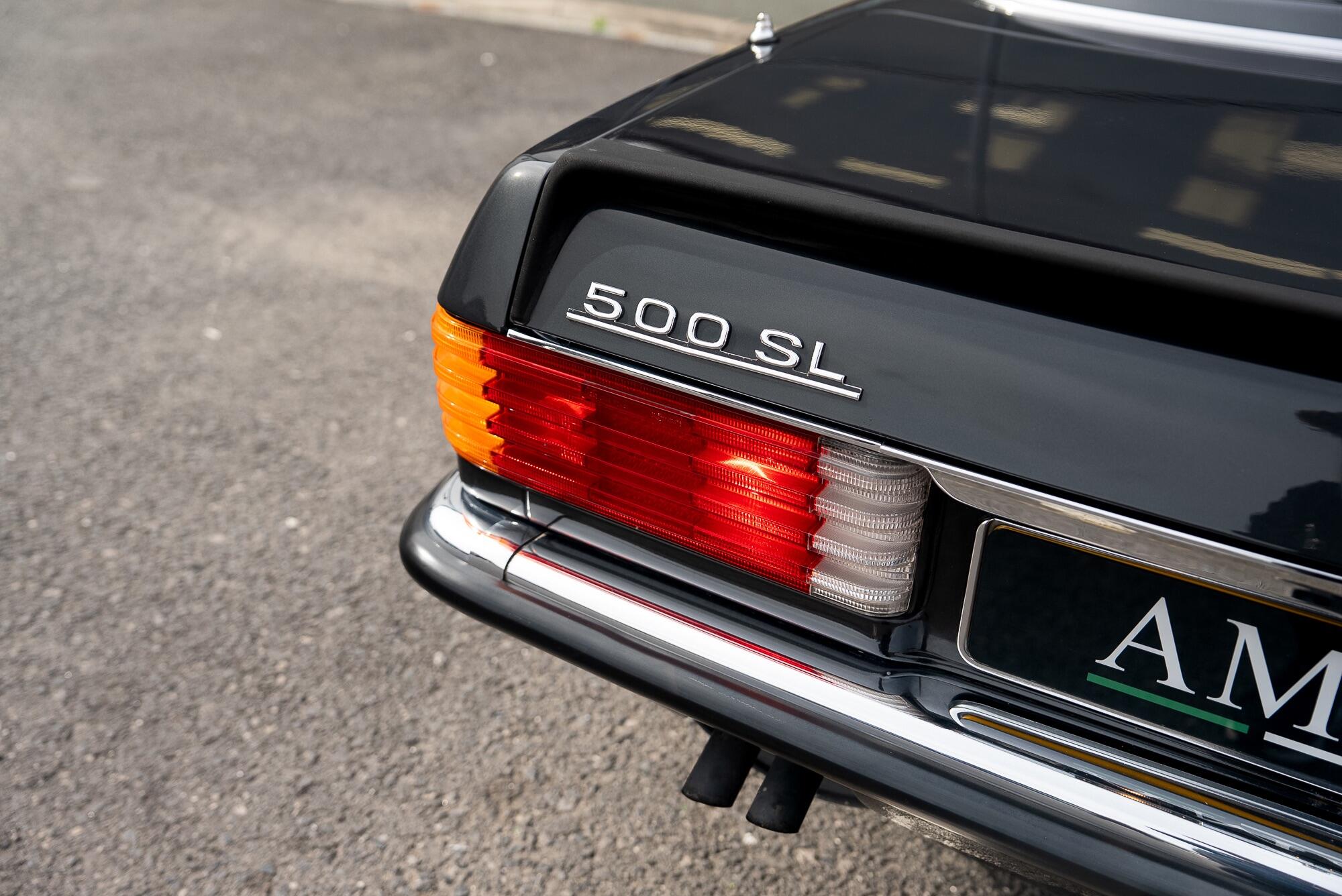 Mercedes-Benz 500 SL view 68