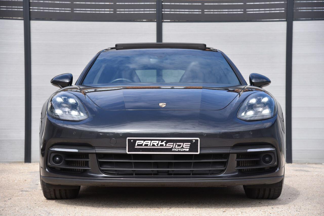 Porsche Panamera view 4