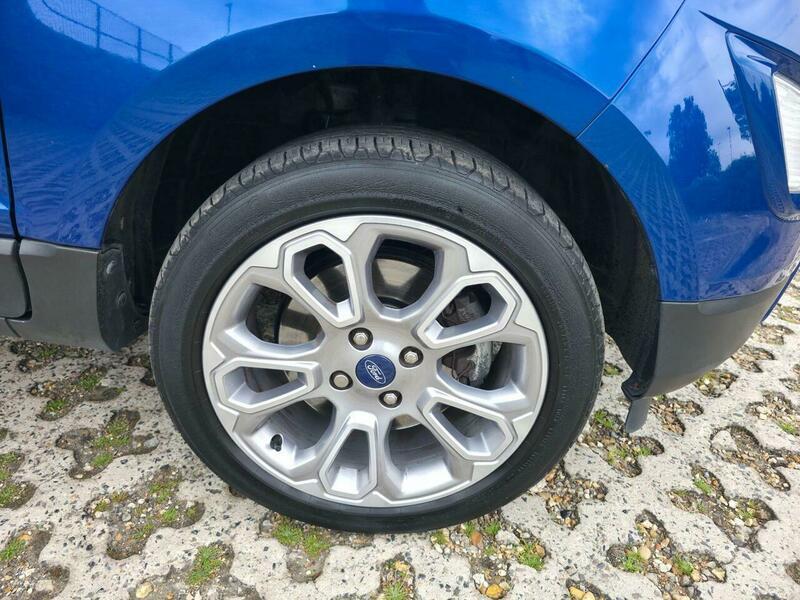 Ford Ecosport view 54