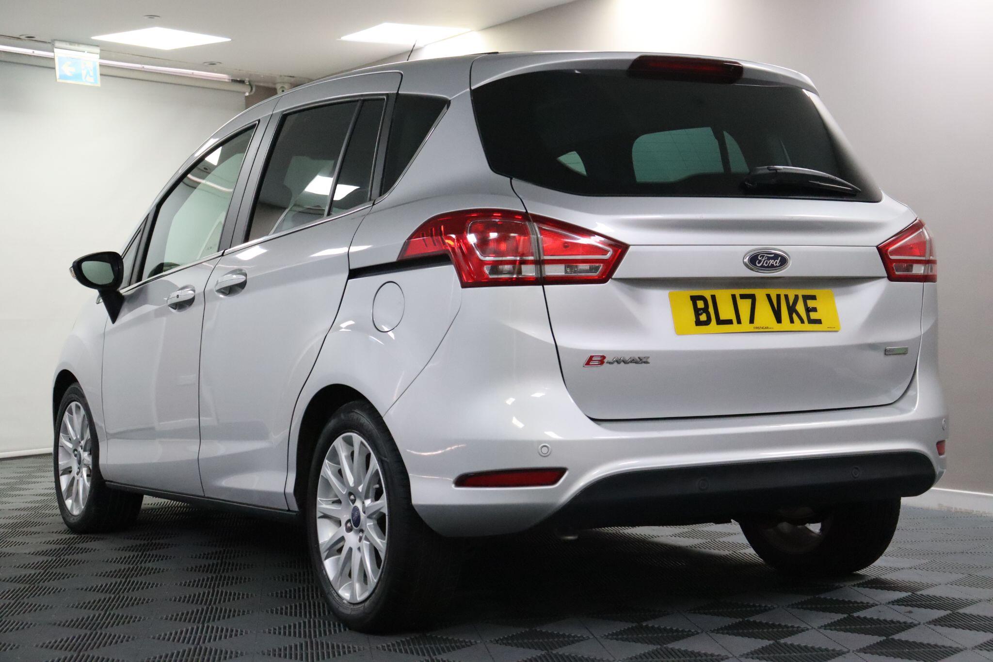 Ford B-Max view 27