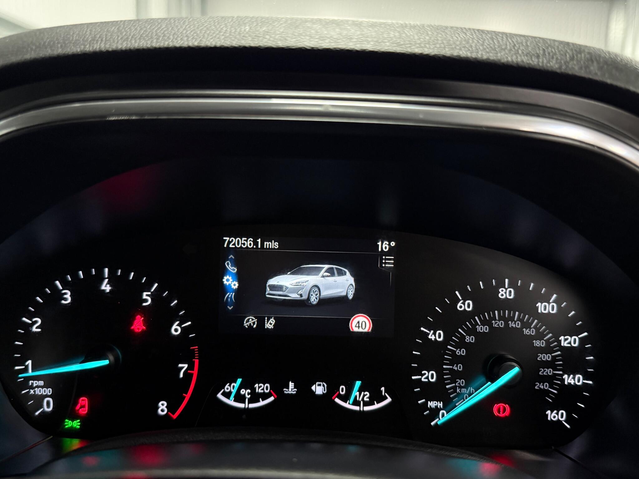 Ford Focus view 18