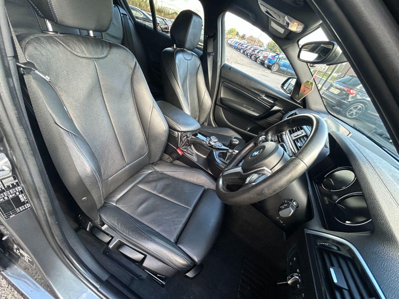 BMW 1 Series view 11