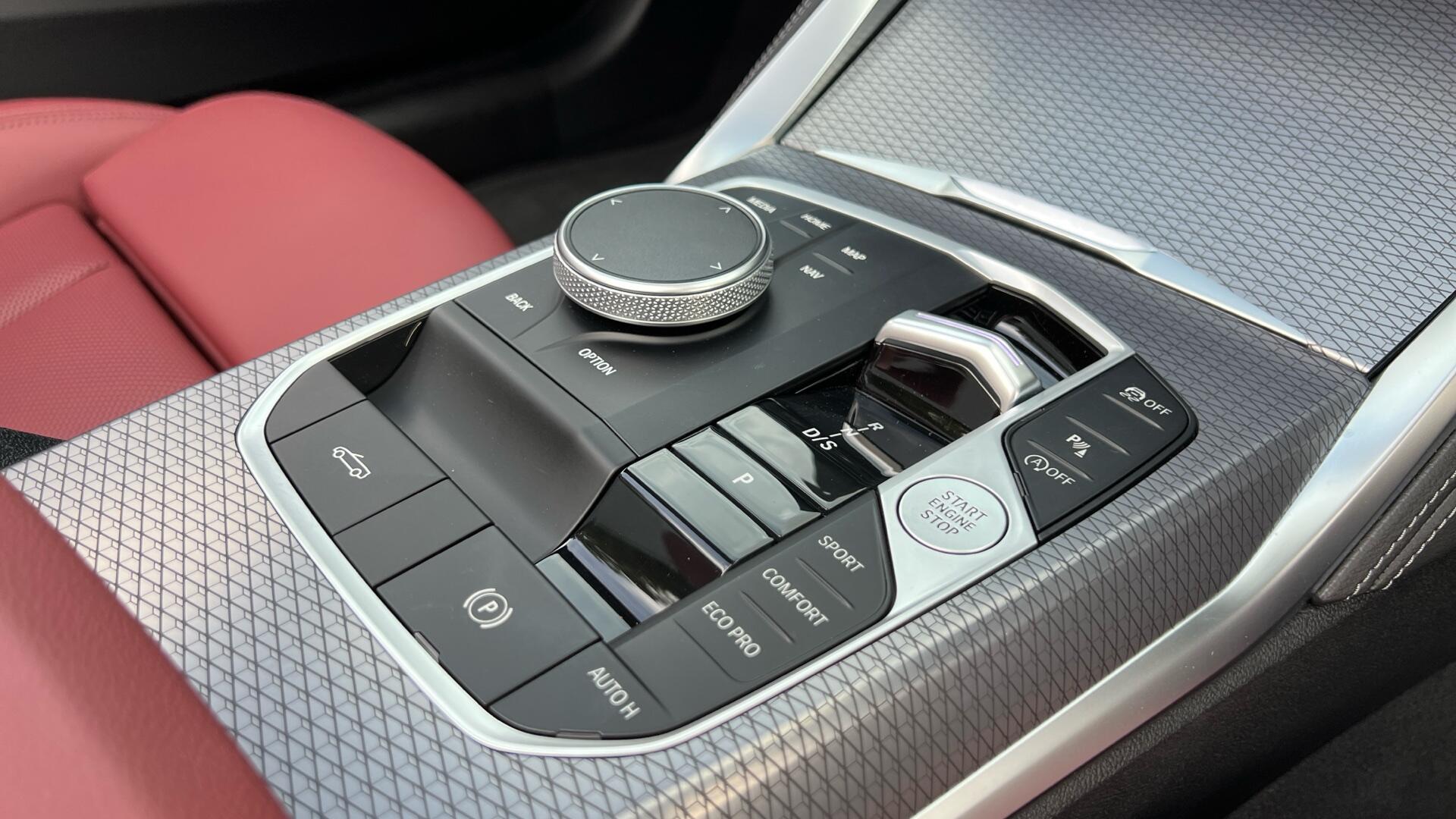 BMW 4 Series view 10