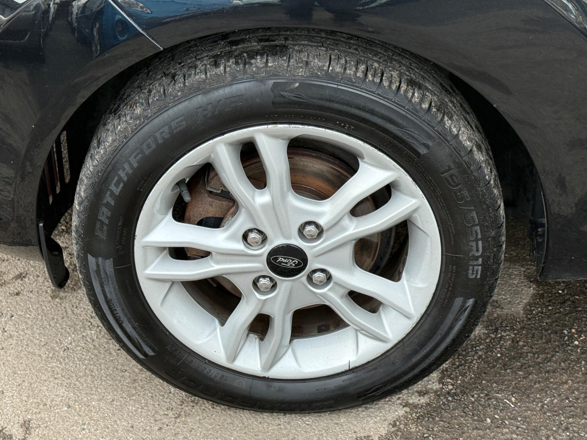 Ford Fiesta - Image 28