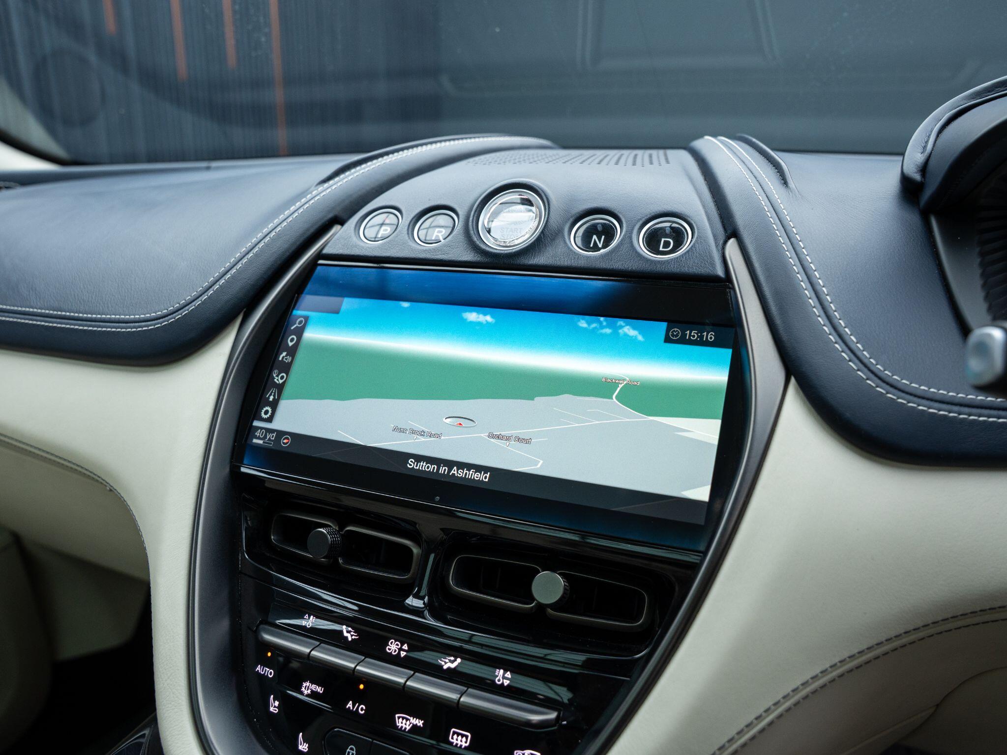 Aston Martin DBX view 8