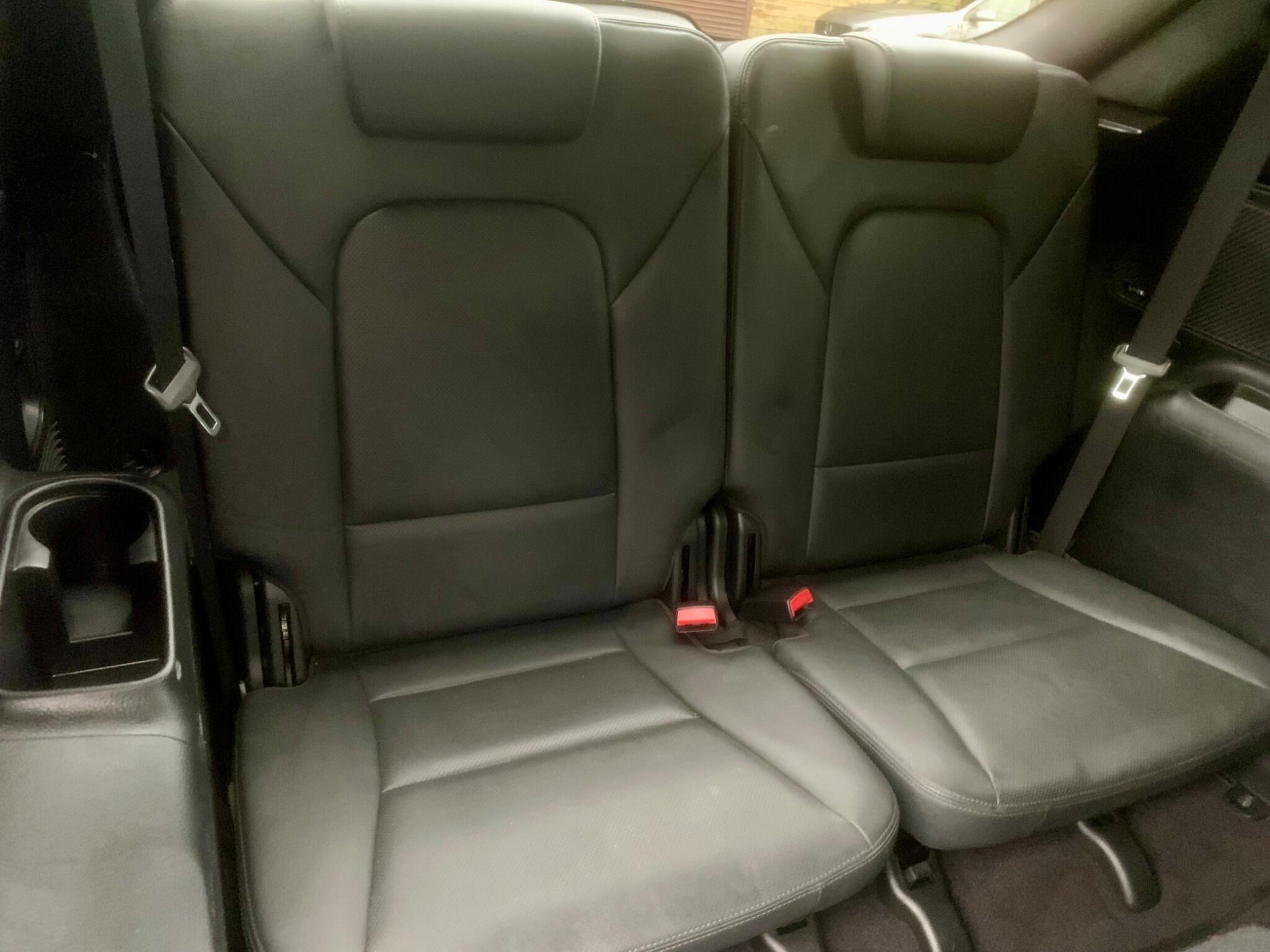 Hyundai Santa Fe view 56