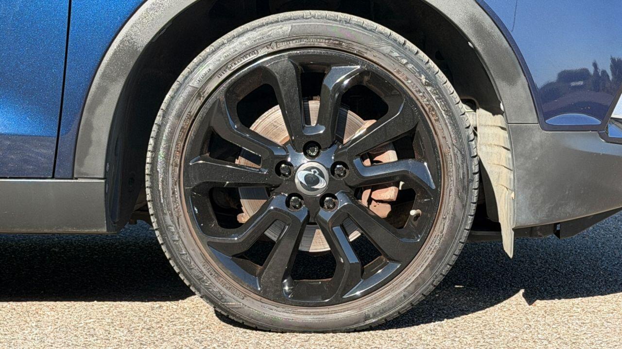 KGM Tivoli view 37