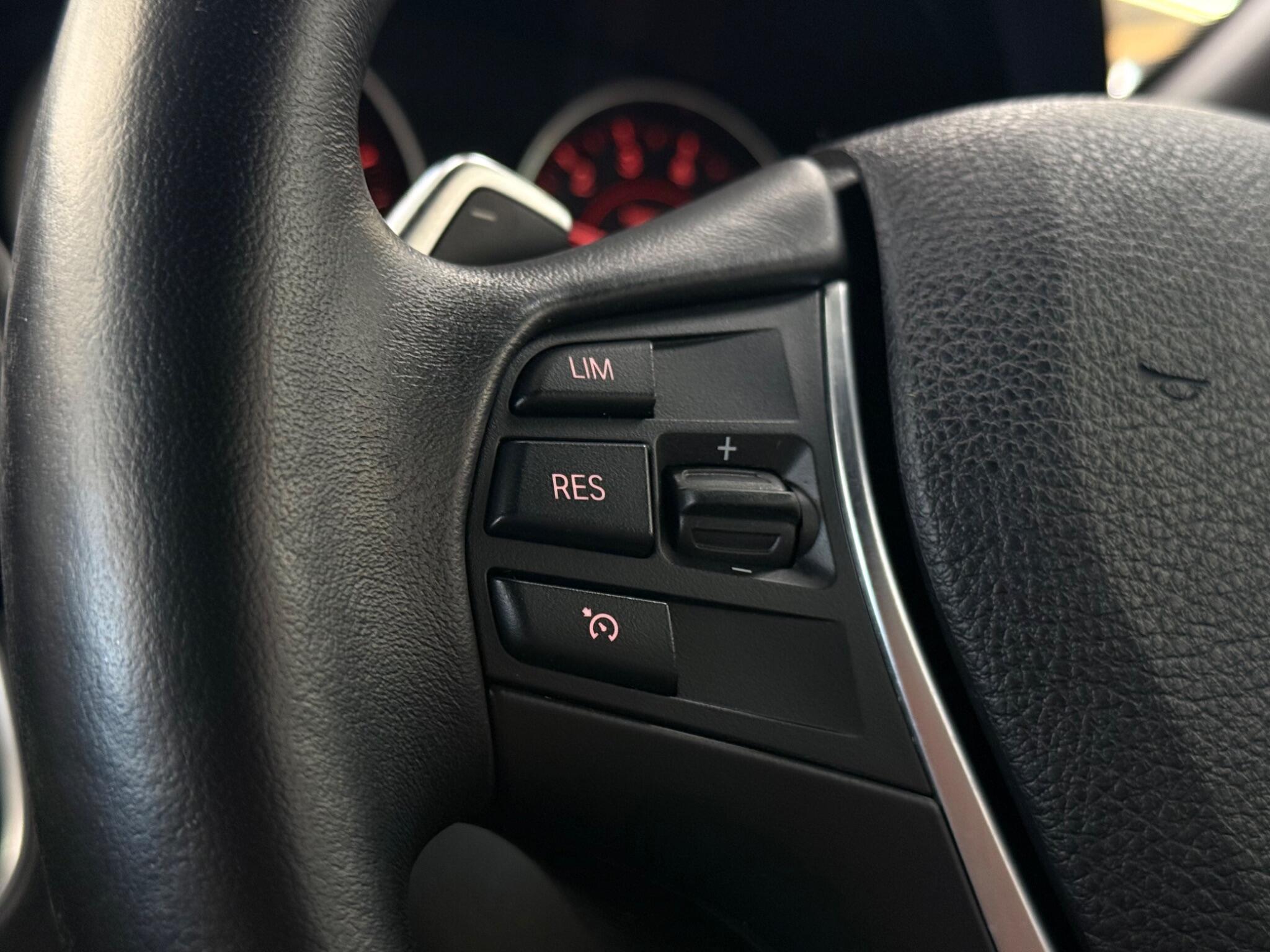 BMW 4 Series view 16