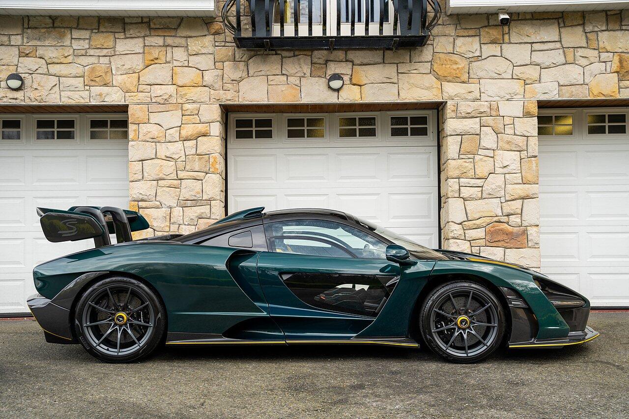 Mclaren Senna view 4