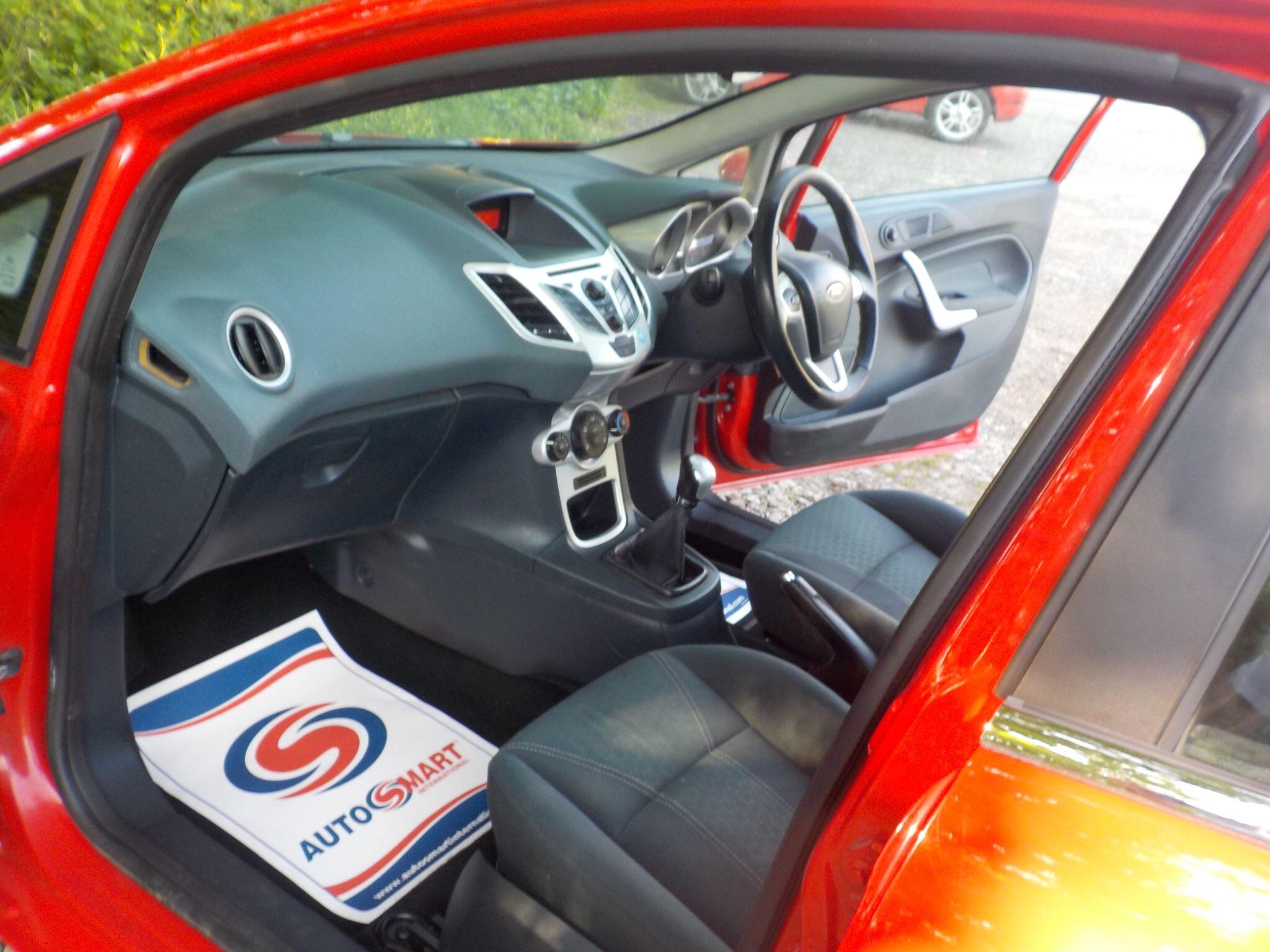 Ford Fiesta 1.25 Zetec 5dr