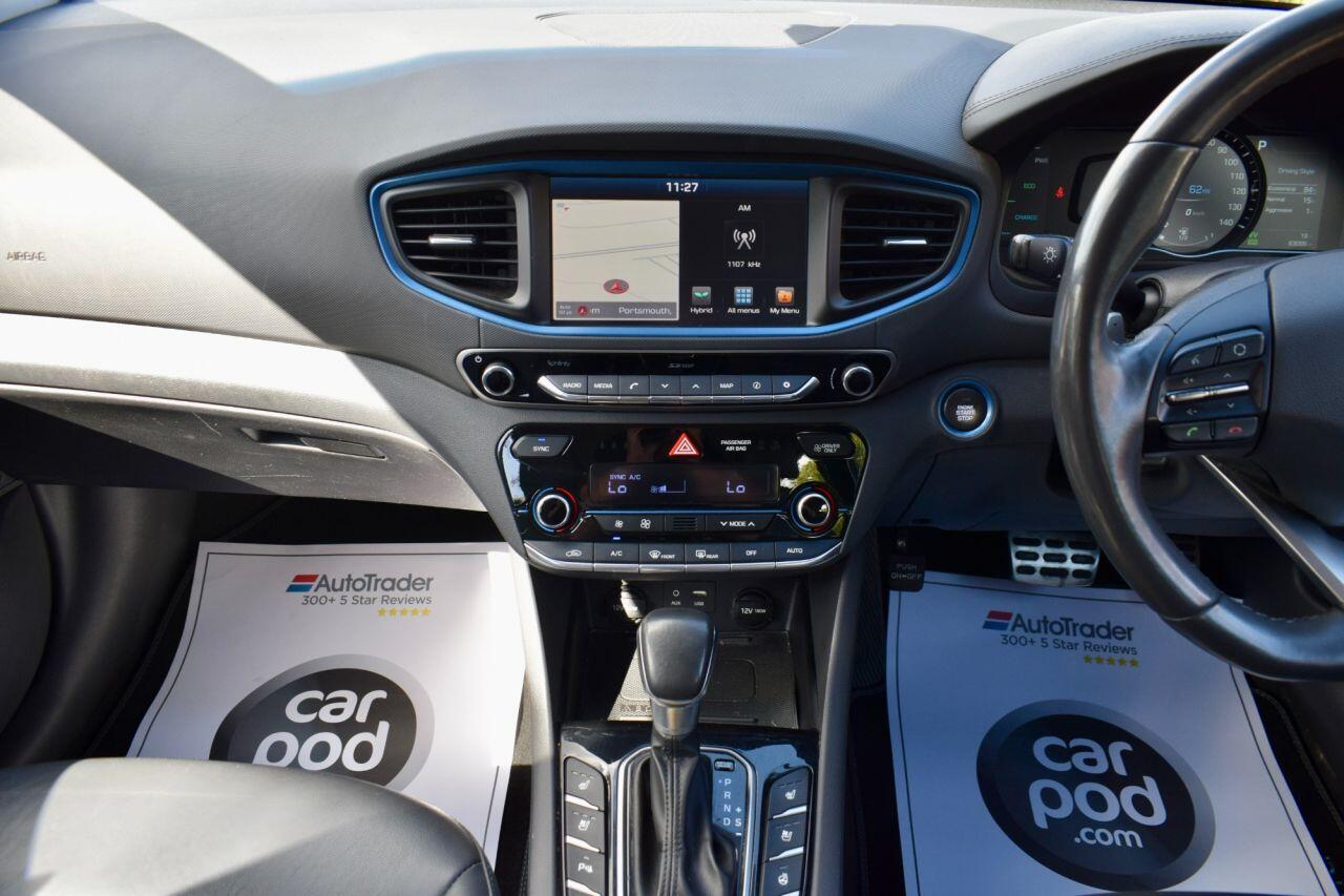 Hyundai Ioniq view 49