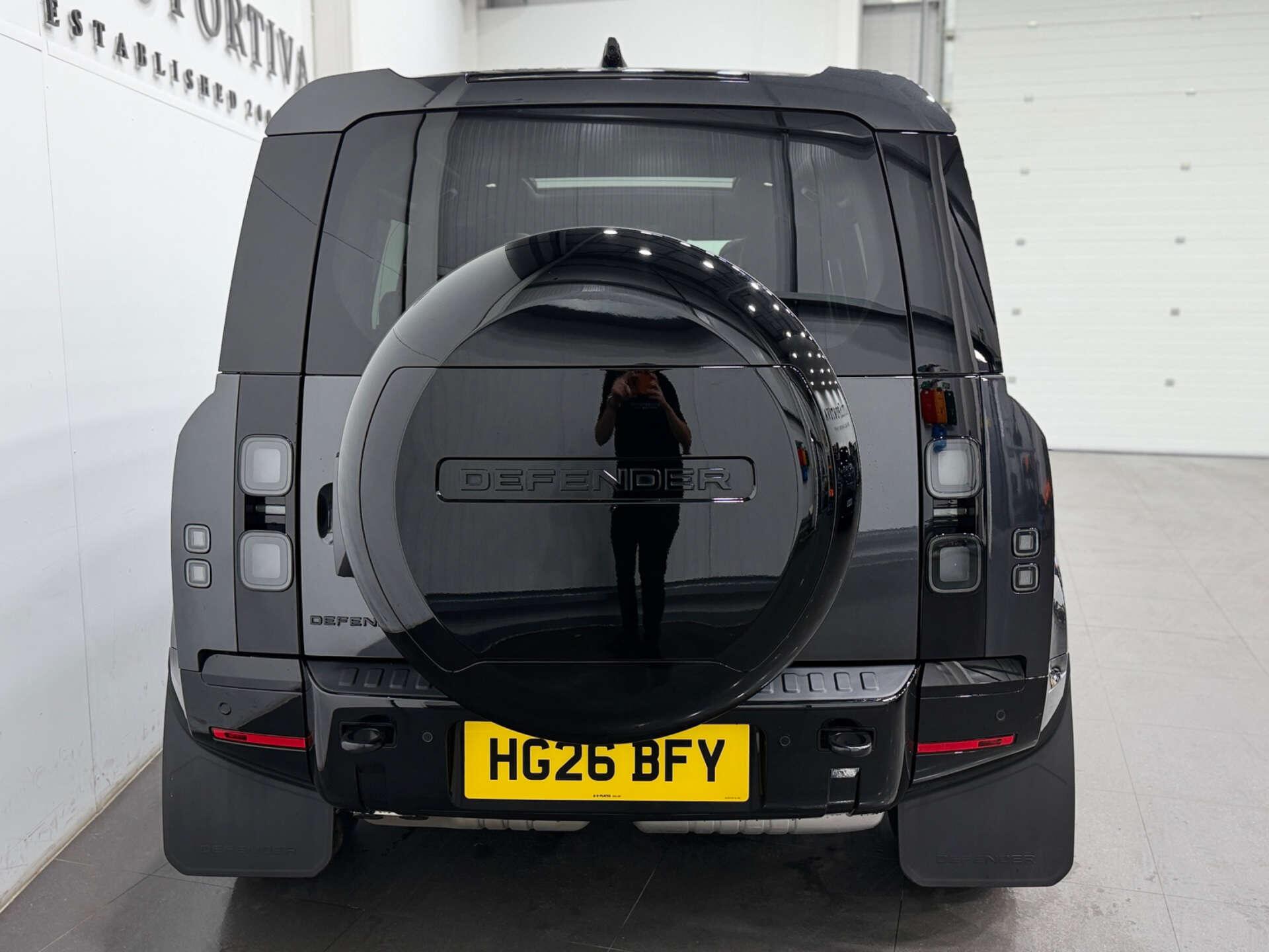 Land Rover Defender view 7