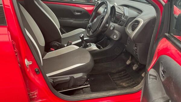 Toyota Aygo view 12