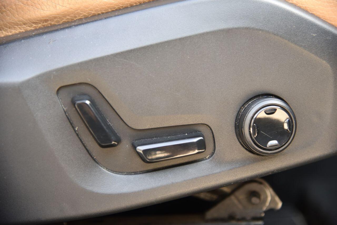 Volvo XC90 view 50