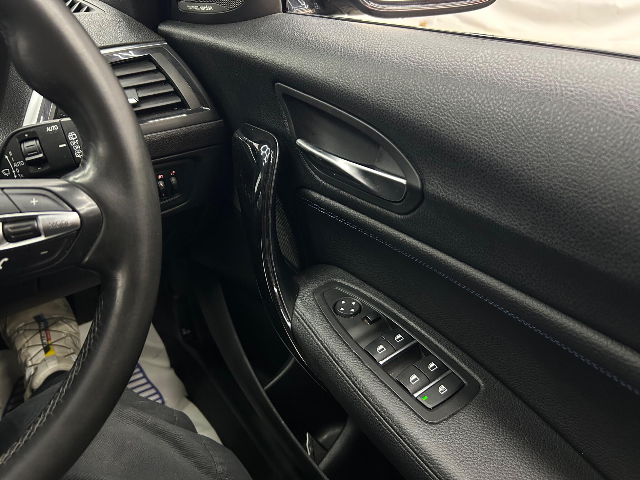 BMW 1 Series view 50