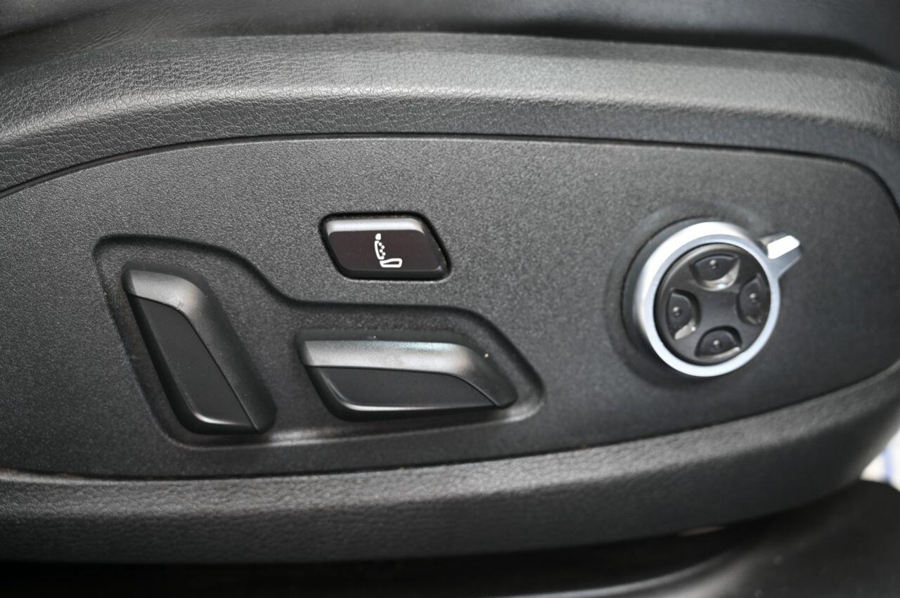 Audi S4 Avant view 50