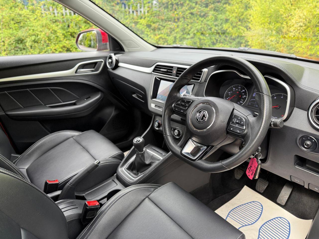MG MG ZS view 8