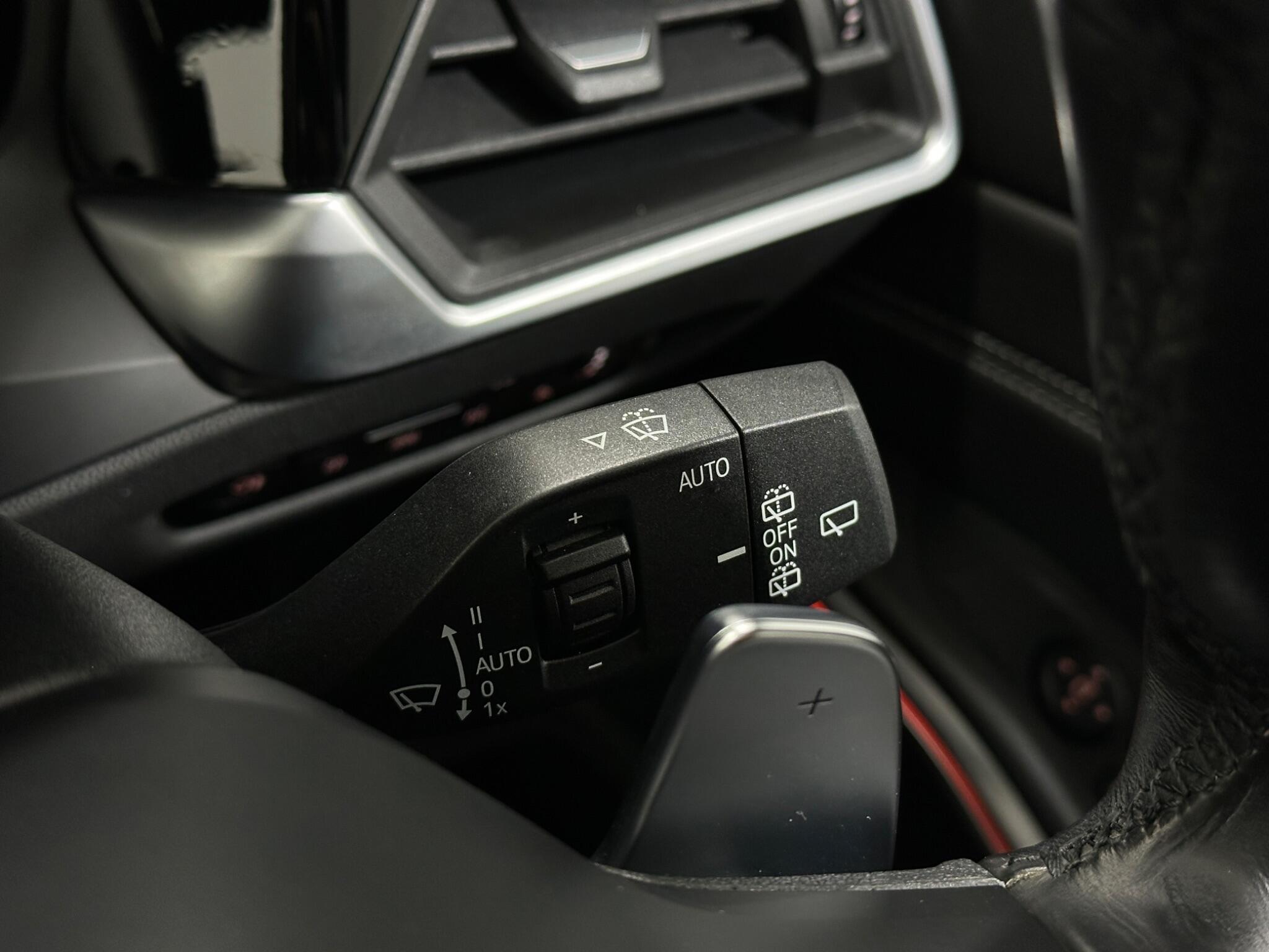 BMW 3 Series view 17