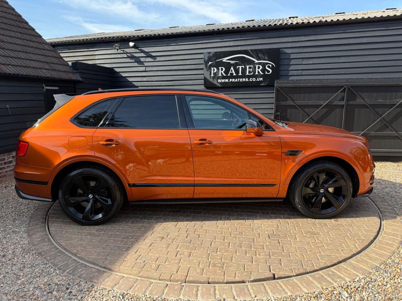 Bentley Bentayga view 59