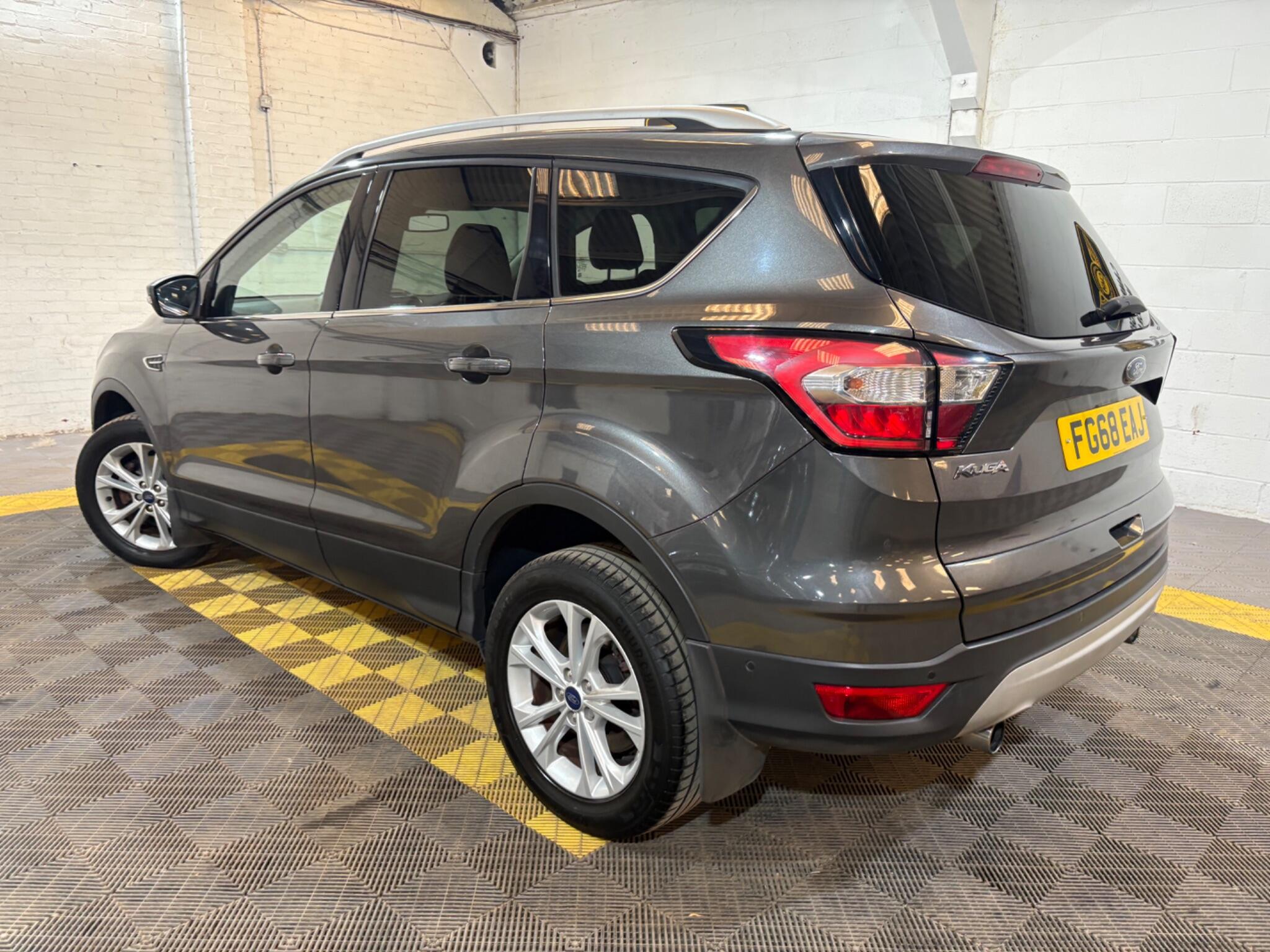 Ford Kuga view 7
