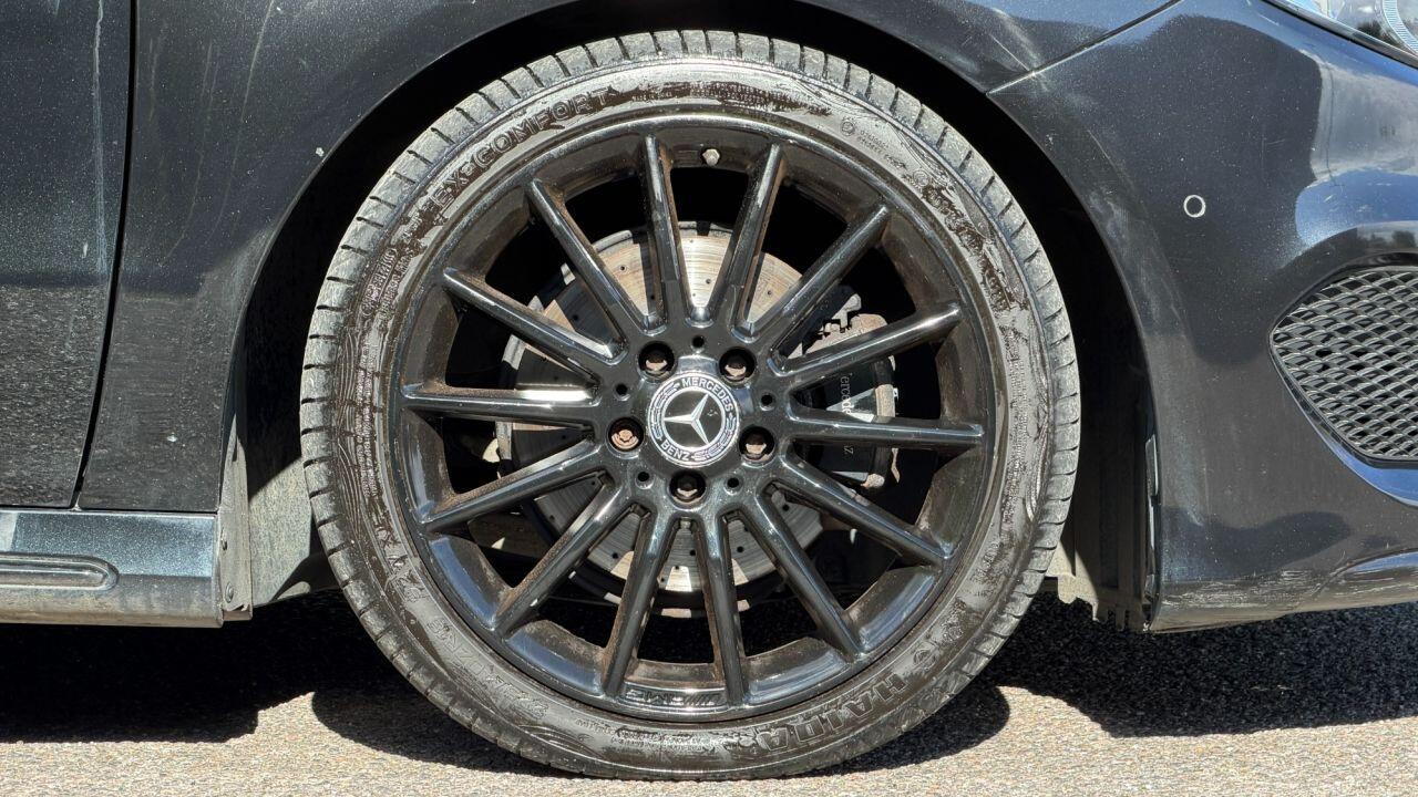 Mercedes-Benz B Class view 36