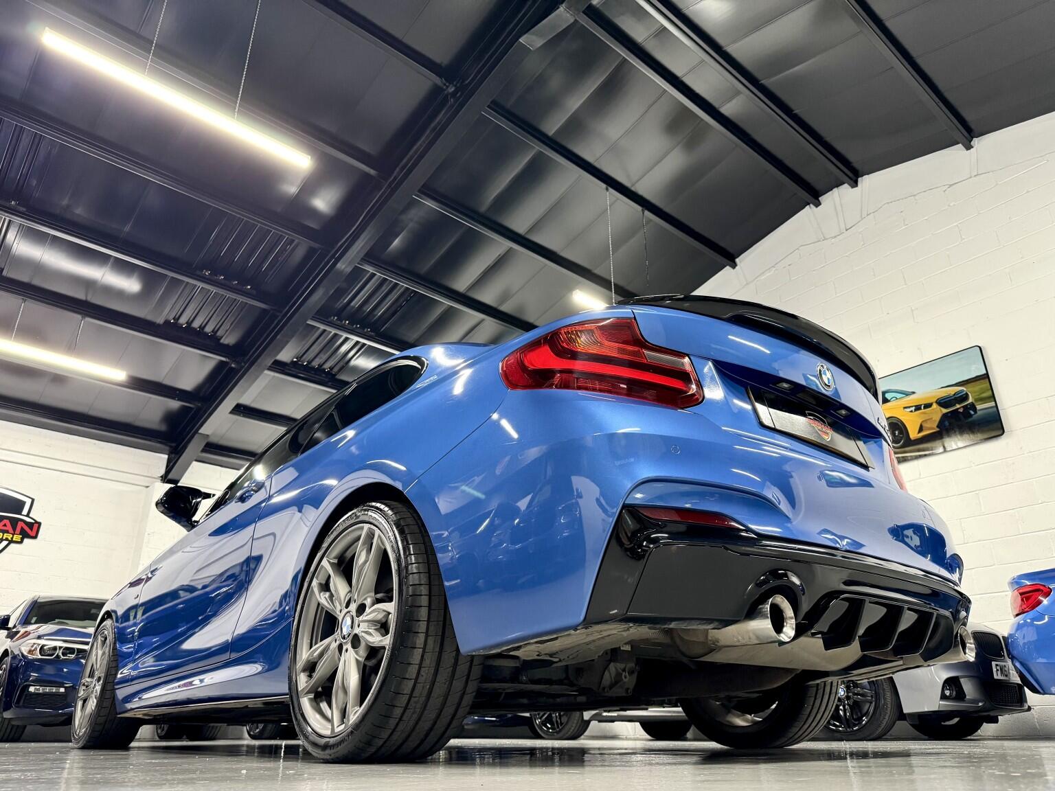 BMW 2 Series view 11