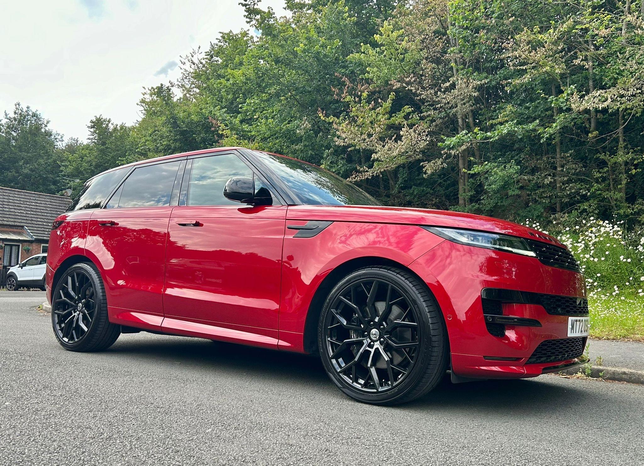 Land Rover Range Rover Sport view 9