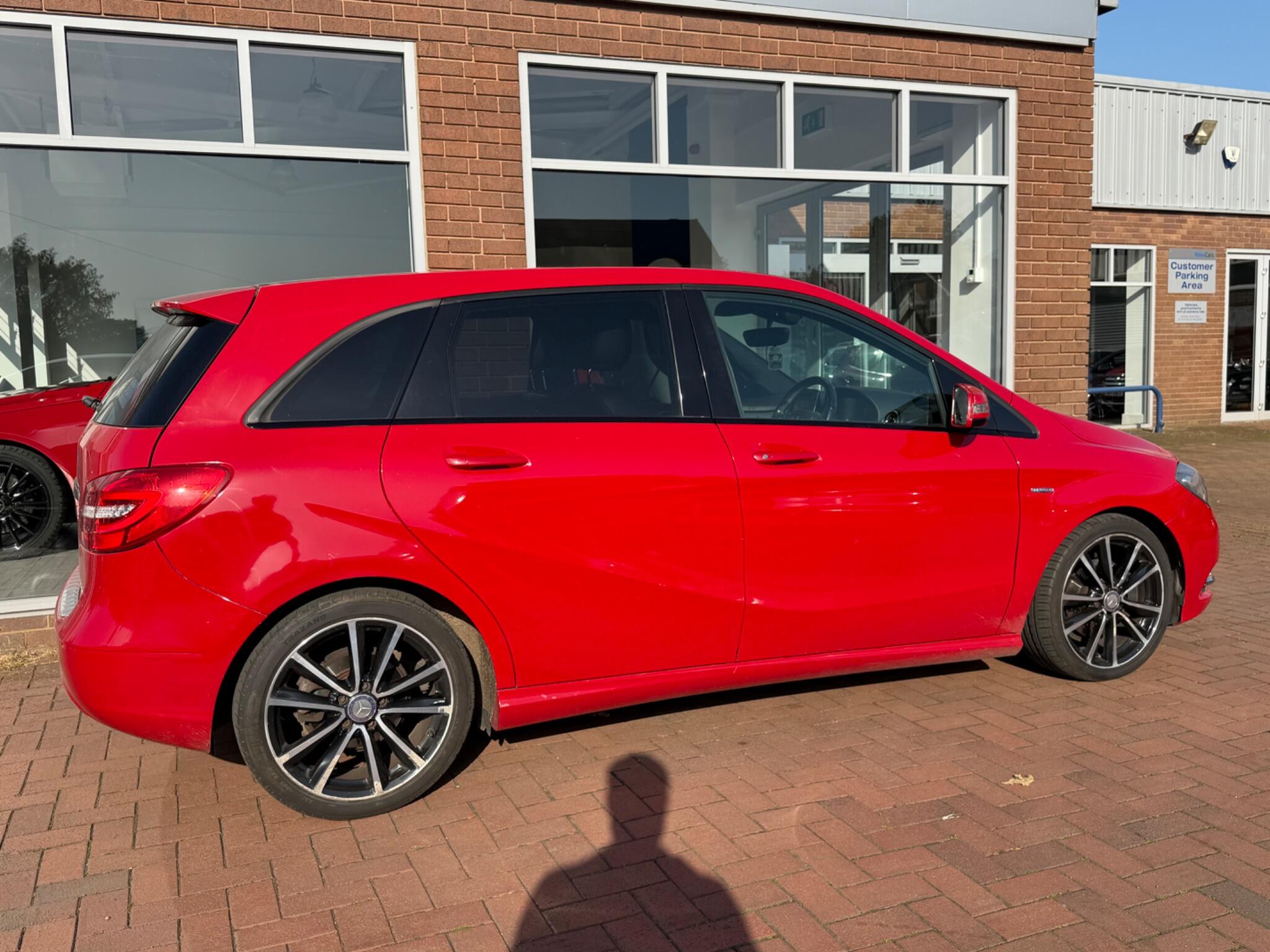 Mercedes-Benz B-Class view 10