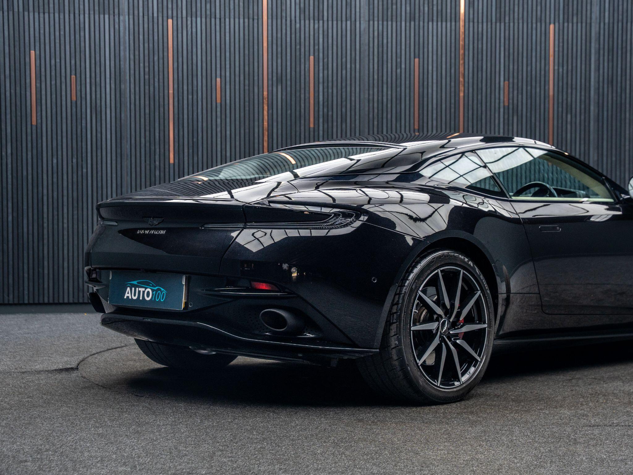 Aston Martin DB11 view 21