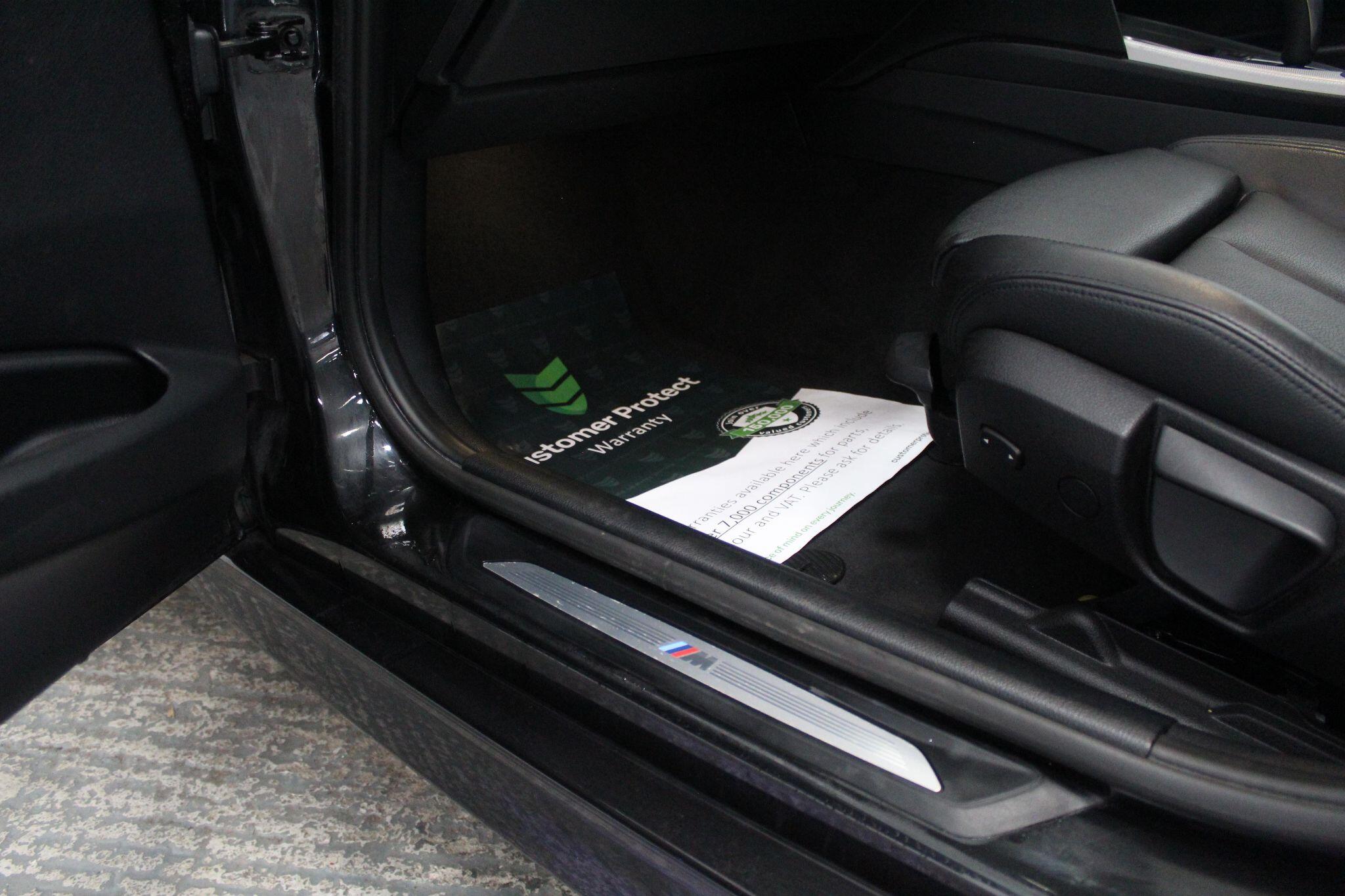 BMW 3 Series view 31