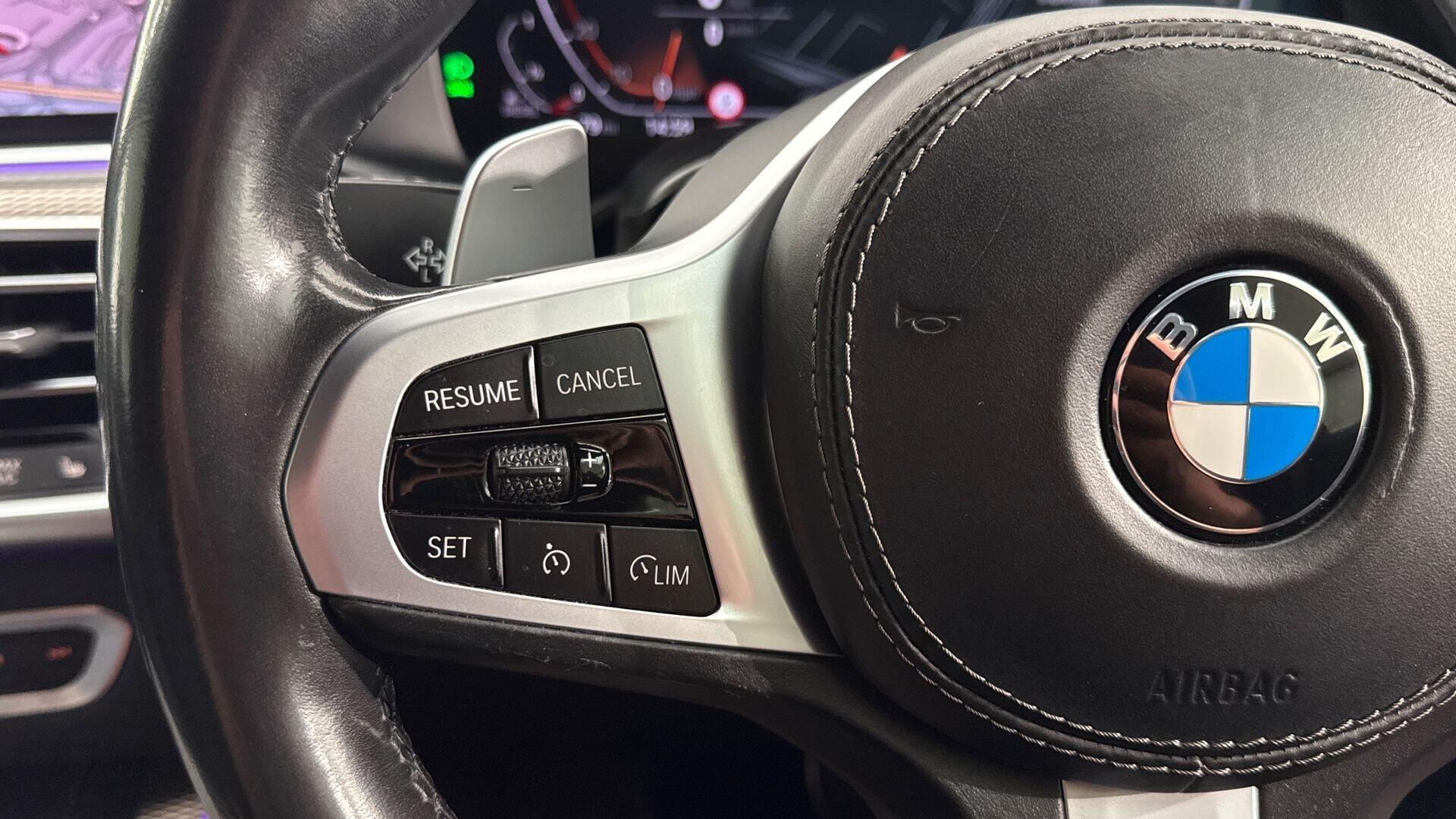 BMW X5 view 17