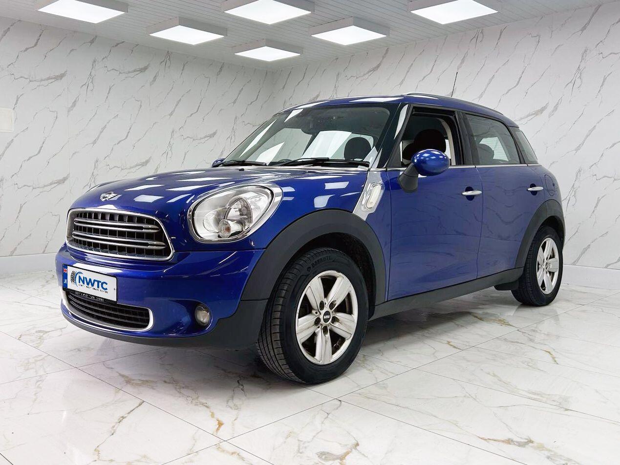 MINI Countryman view 8