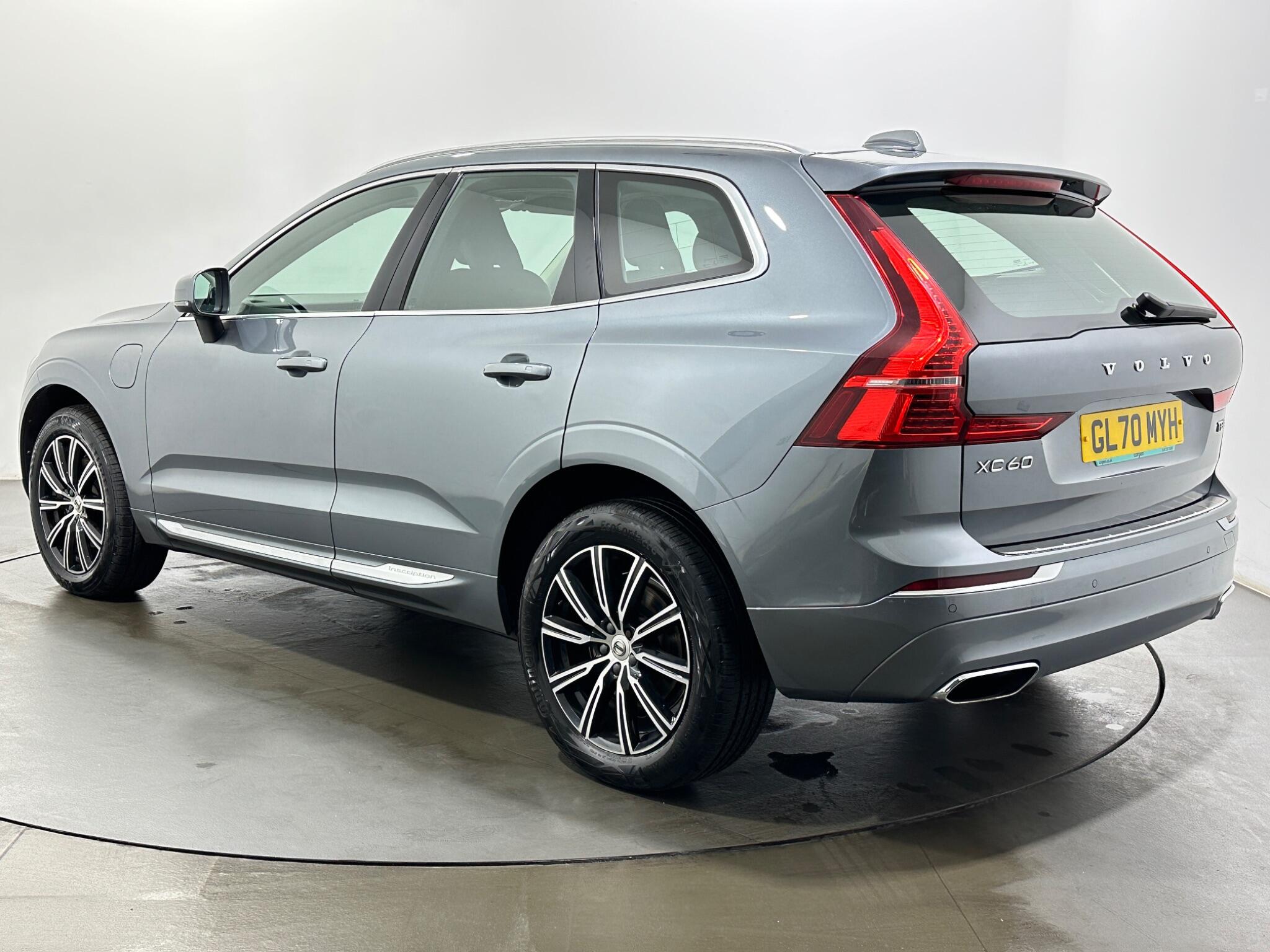Volvo XC60 view 6