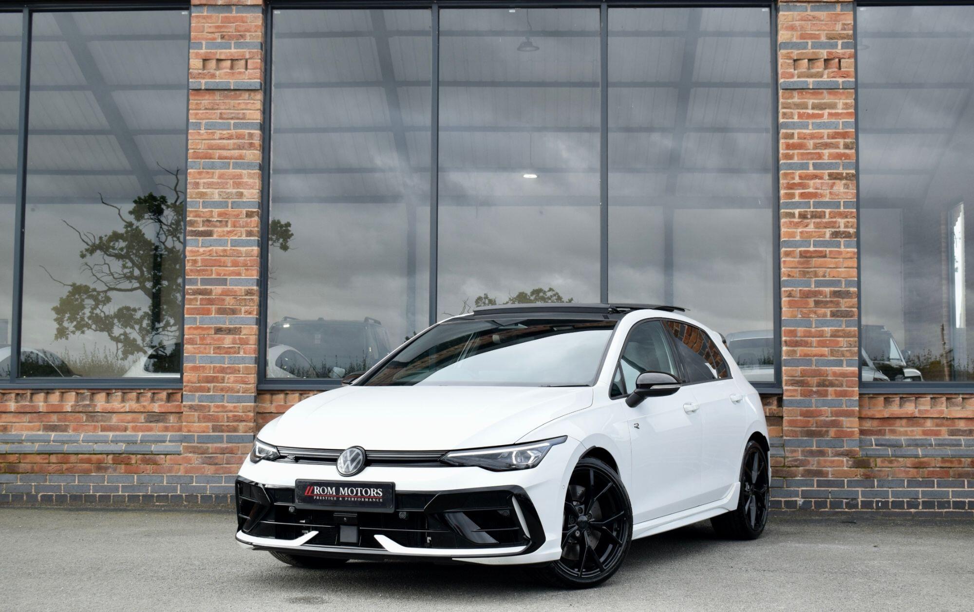 Volkswagen Golf main image