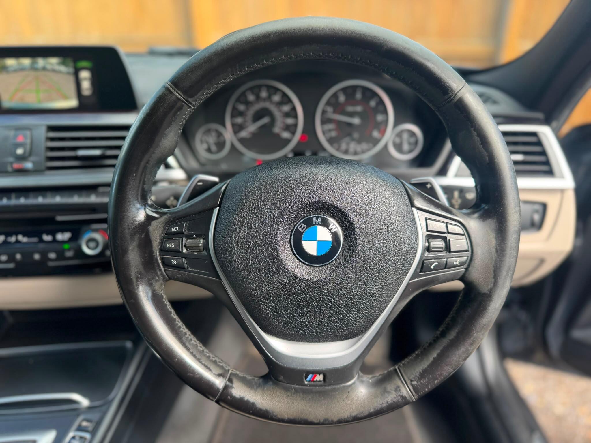 BMW 3 Series view 55