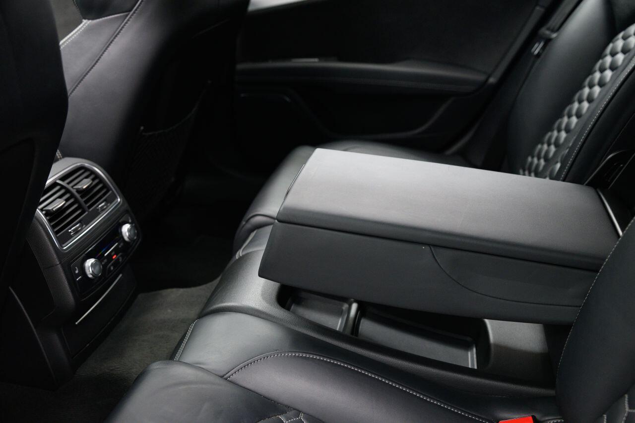 Audi RS7 view 22