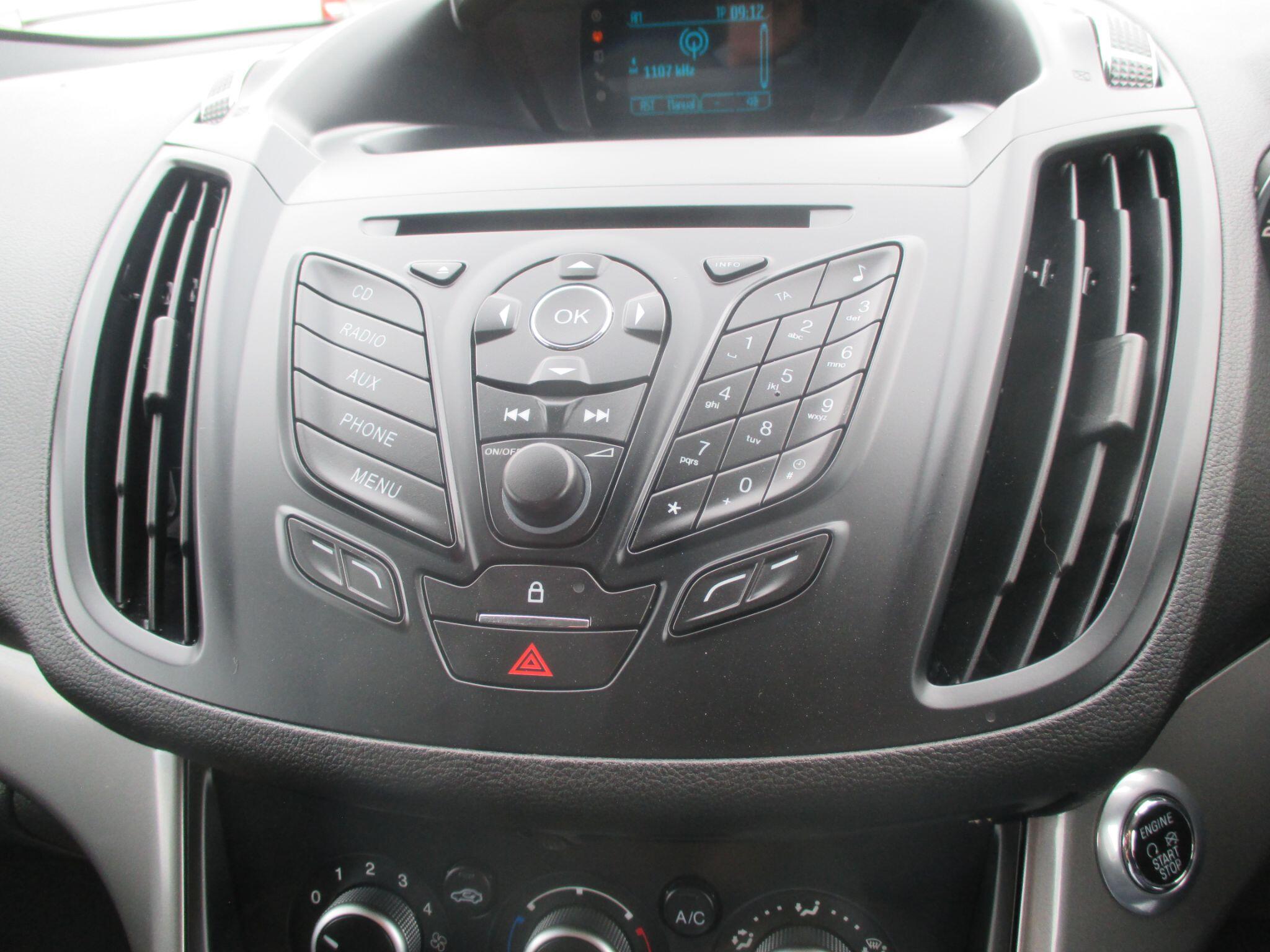 Ford Kuga view 36