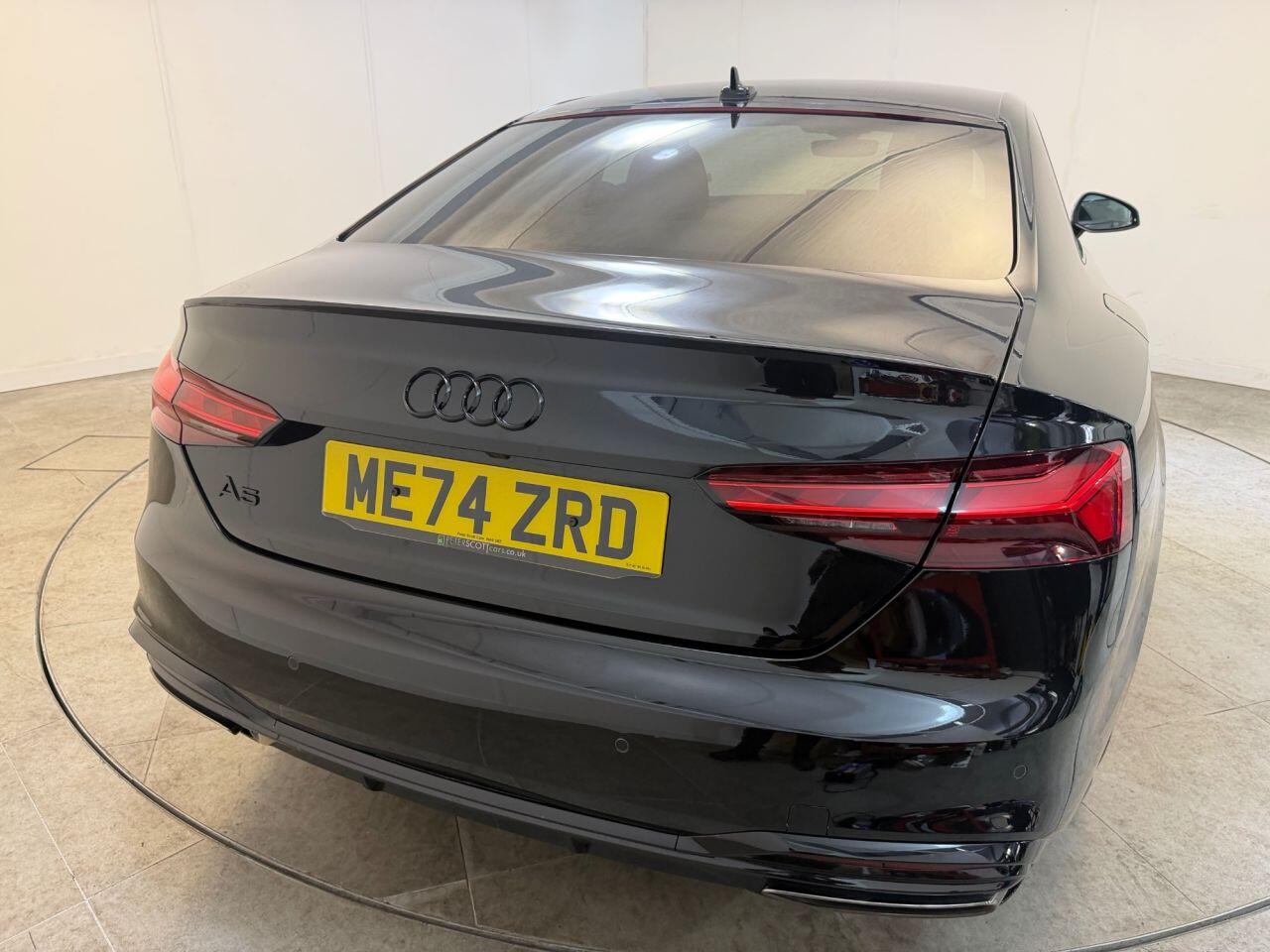 Audi A5 view 13
