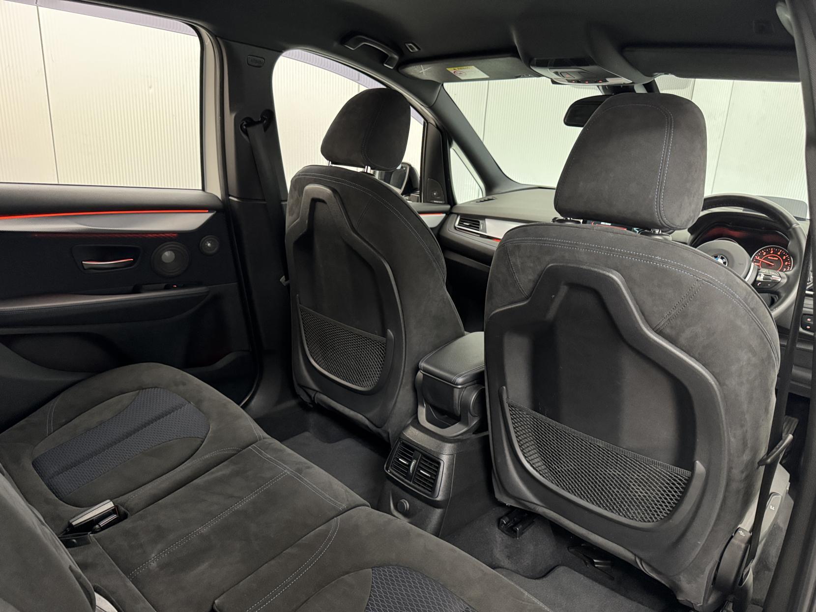 BMW 2 Series view 54