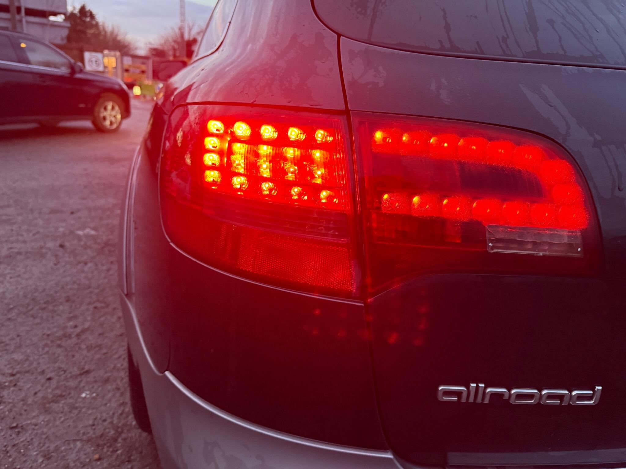 2009 Audi A6 Allroad image 38