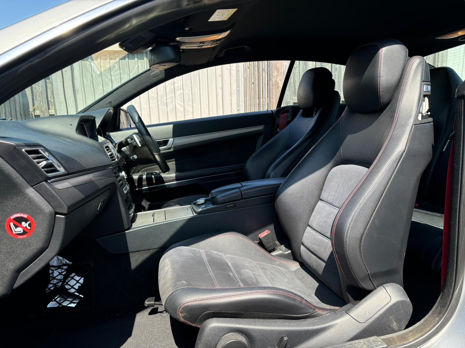 Mercedes-Benz E Class view 27