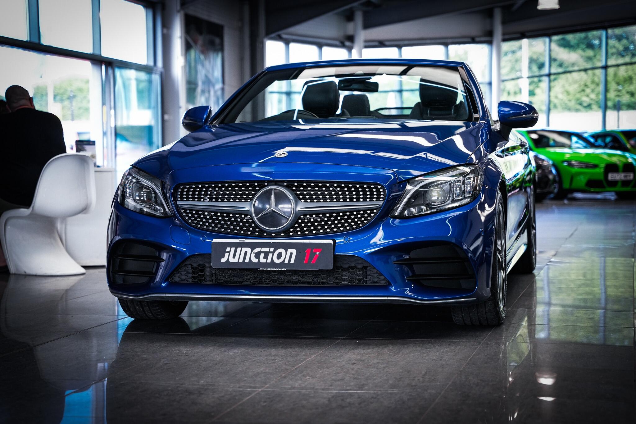 Mercedes-Benz C-Class view 12