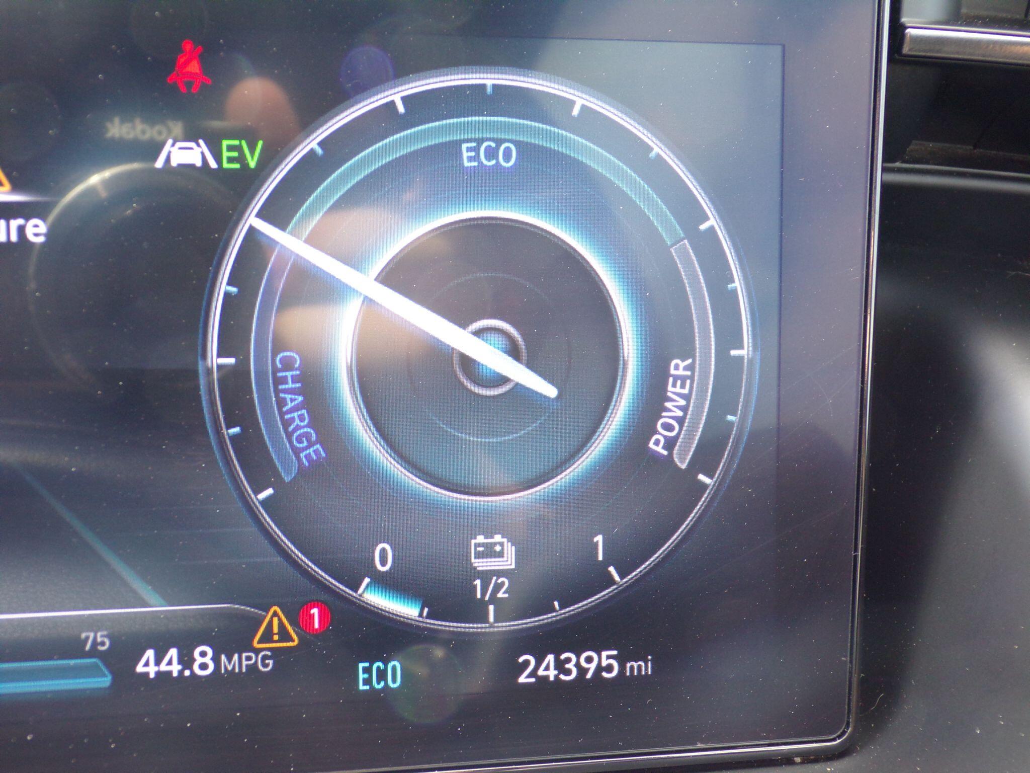 Hyundai Tucson view 25