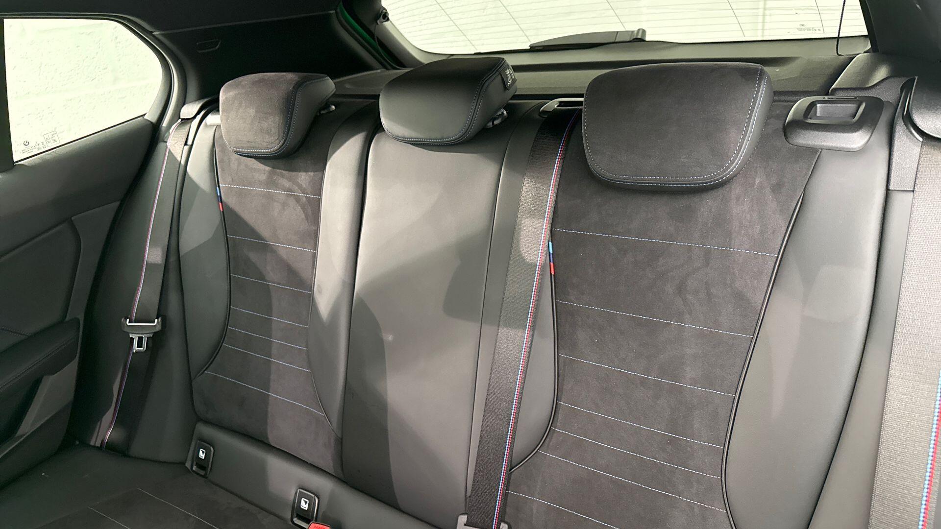 BMW 1 Series view 12