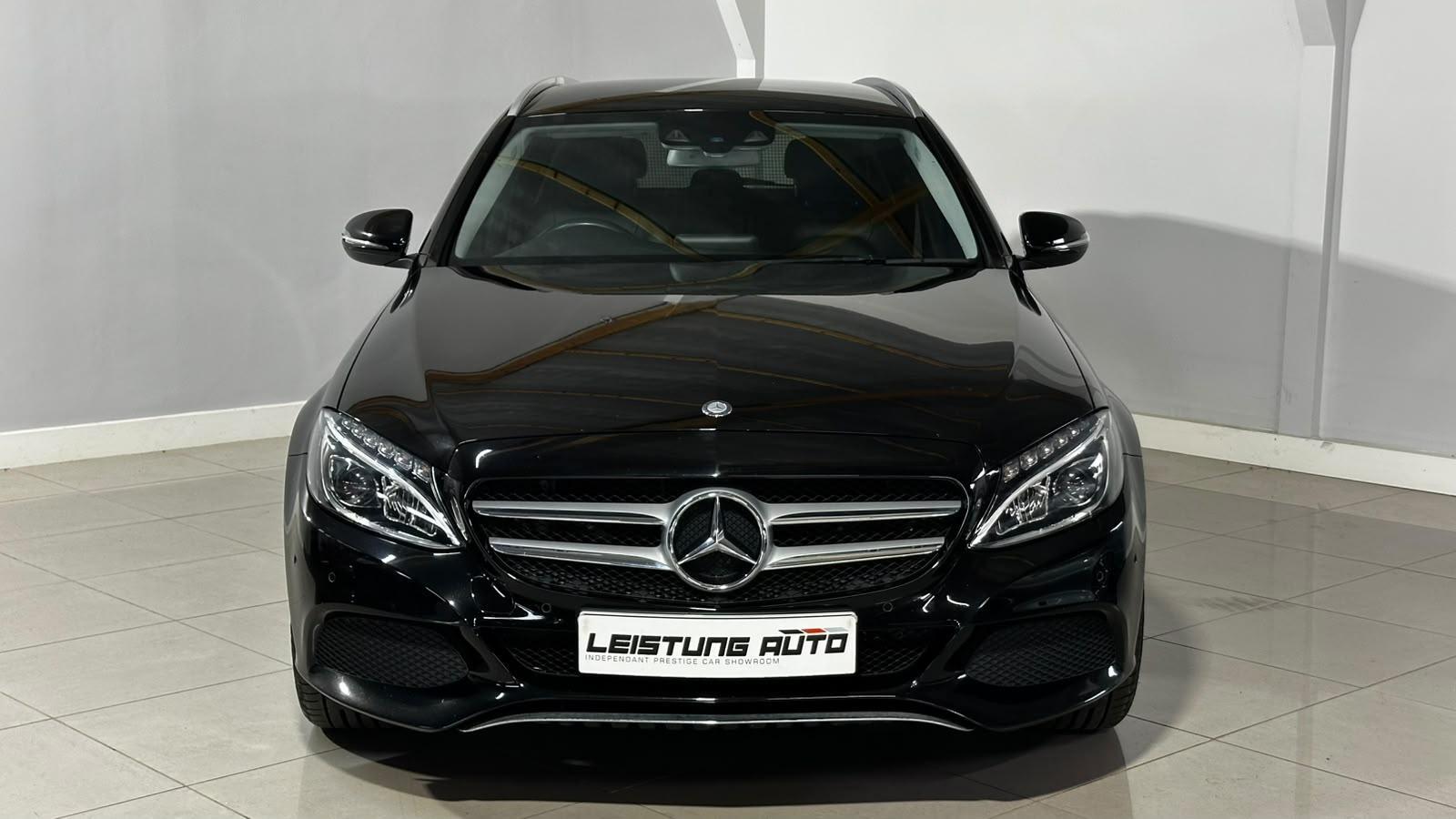 Mercedes-Benz C Class view 3