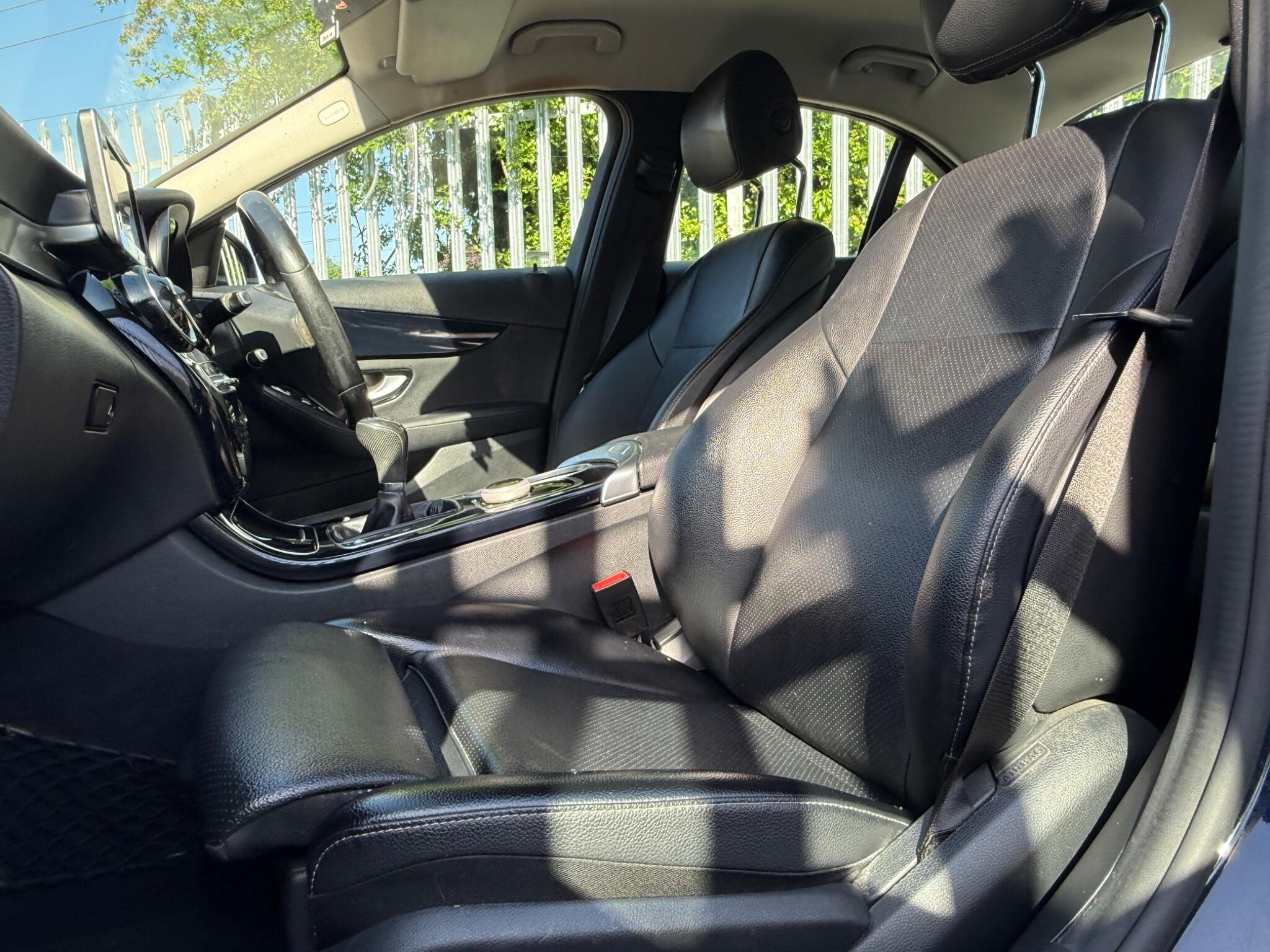 2017 Mercedes-Benz C Class image 50